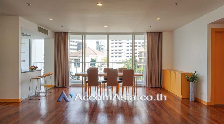 10  4 br Apartment For Rent in Sukhumvit ,Bangkok BTS Ekkamai at Ekkamai Family Apartment AA26334