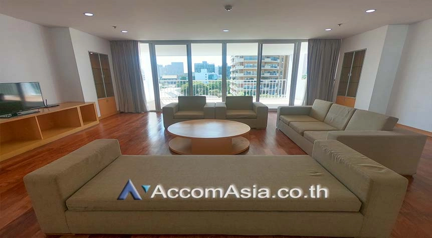 6  4 br Apartment For Rent in Sukhumvit ,Bangkok BTS Ekkamai at Ekkamai Family Apartment AA26335