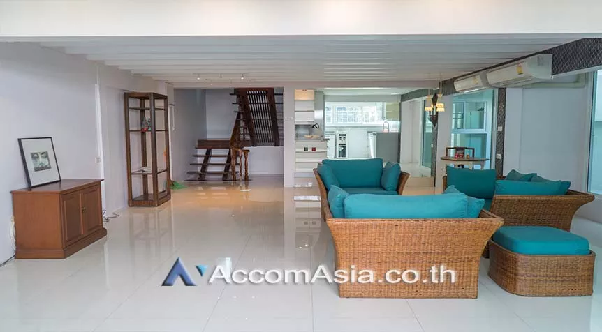  2  2 br Townhouse for rent and sale in sathorn ,Bangkok BTS Chong Nonsi - MRT Lumphini AA26336