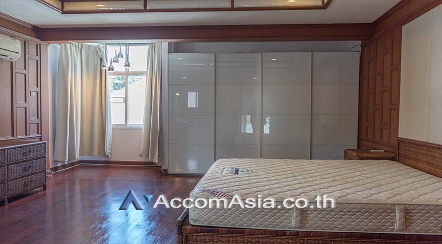 12  2 br Townhouse for rent and sale in sathorn ,Bangkok BTS Chong Nonsi - MRT Lumphini AA26336
