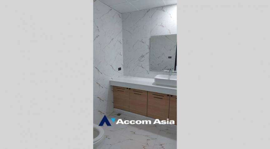 11  2 br Condominium for rent and sale in Sukhumvit ,Bangkok BTS Nana at Liberty Park 2 AA26342