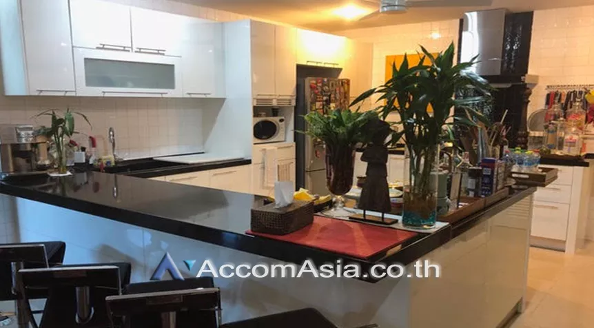 8  3 br Condominium For Sale in Sukhumvit ,Bangkok BTS Ekkamai at Baan Ananda AA26346