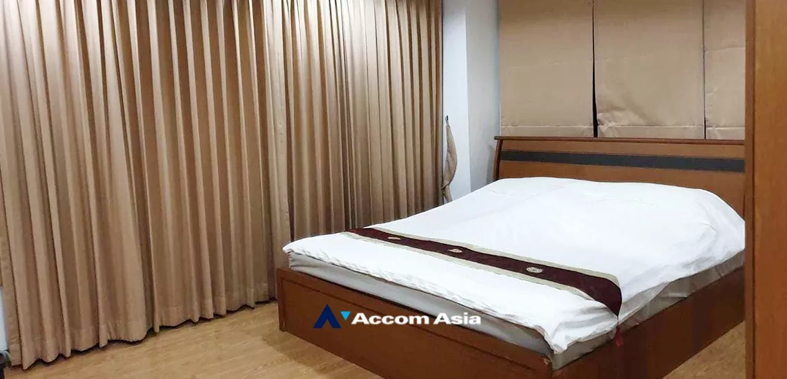 unit 2 Bedrooms  Condominium For Rent in Sukhumvit, Bangkok  near BTS Thong Lo (AA26365)
