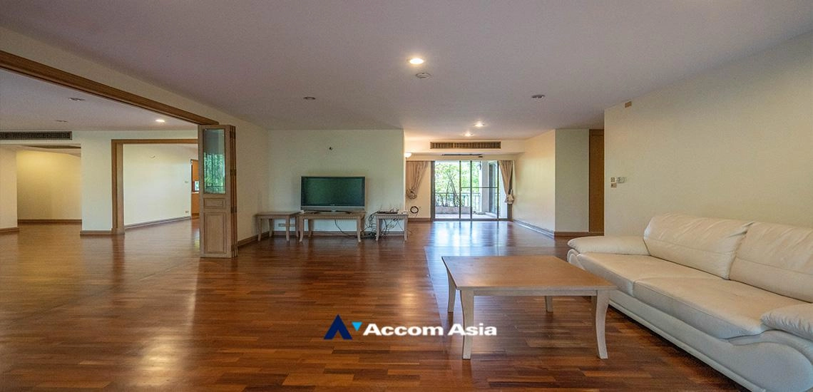  1  3 br Apartment For Rent in Sukhumvit ,Bangkok BTS Asok - MRT Sukhumvit at Ideal for big AA26374