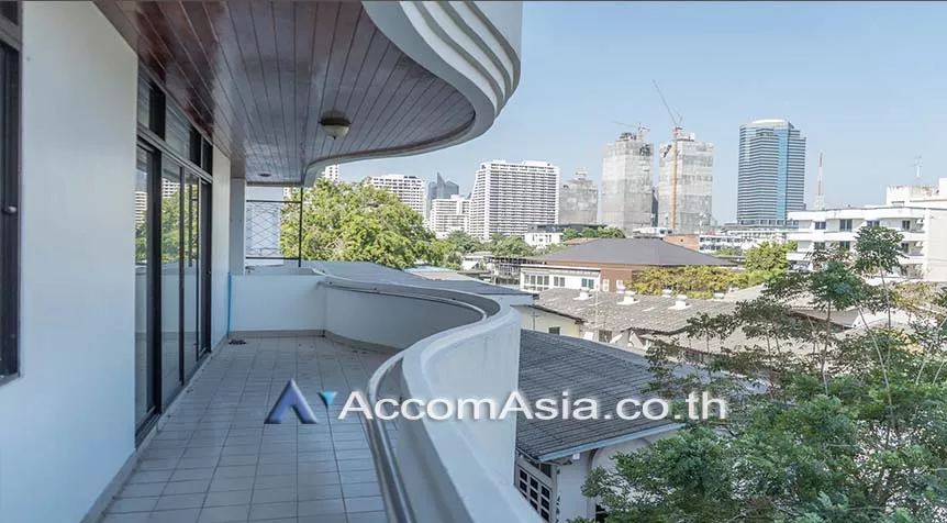 Big Balcony, Pet friendly |  3 Bedrooms  Apartment For Rent in Sukhumvit, Bangkok  near BTS Thong Lo (AA26379)