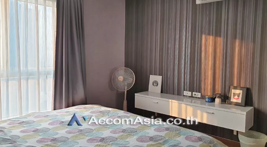 unit 2 Bedrooms  Condominium For Rent in Sukhumvit, Bangkok  near BTS On Nut (AA26381)