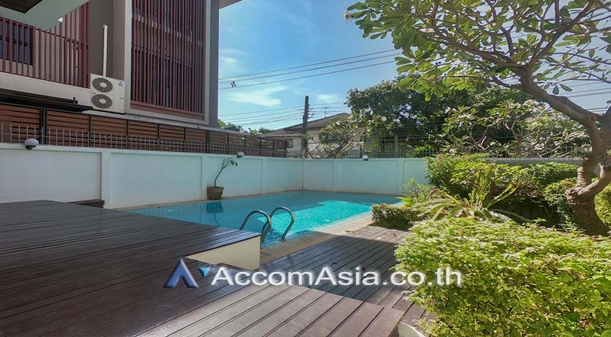 unitPrivate Swimming Pool |  4 Bedrooms  House For Rent in Sukhumvit, Bangkok  near BTS Phra khanong (10002201)