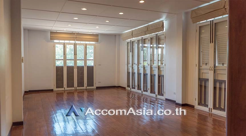 13  4 br House For Rent in Sukhumvit ,Bangkok BTS Phra khanong 10002201