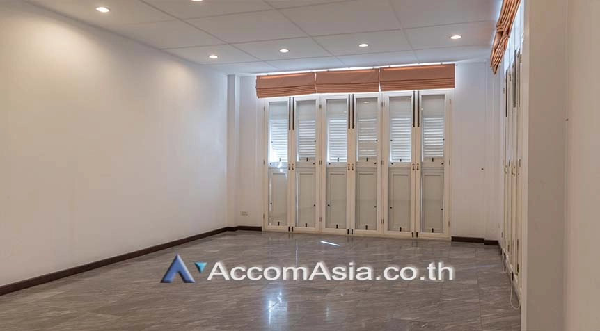 16  4 br House For Rent in Sukhumvit ,Bangkok BTS Phra khanong 10002201