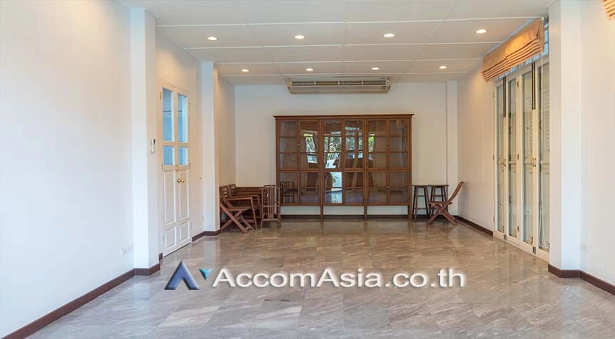 4  4 br House For Rent in Sukhumvit ,Bangkok BTS Phra khanong 10002201