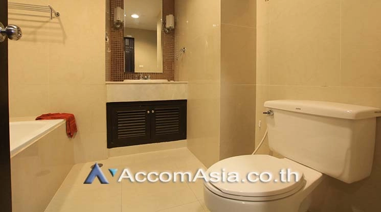 9  3 br Condominium for rent and sale in Sukhumvit ,Bangkok BTS Nana at Lake Green 24090