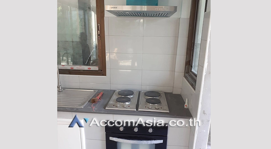  1  3 br House for rent and sale in Sathorn ,Bangkok MRT Lumphini AA26397