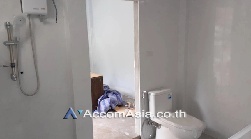 5  3 br House for rent and sale in Sathorn ,Bangkok MRT Lumphini AA26397