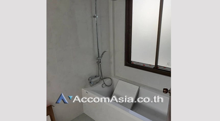 6  3 br House for rent and sale in Sathorn ,Bangkok MRT Lumphini AA26397