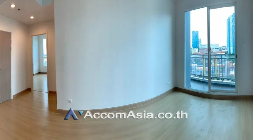  2 Bedrooms  Condominium For Sale in Sathorn, Bangkok  near BRT Thanon Chan (AA26408)