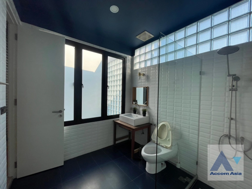 20  2 br Townhouse For Rent in New Phetchaburi ,Bangkok MRT Phetchaburi AA26415