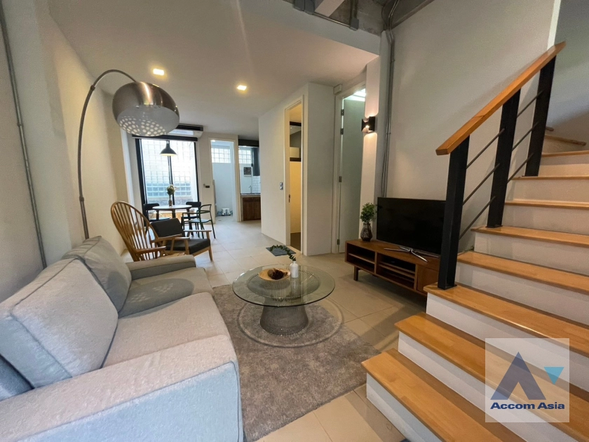 unitHome Office, Pet friendly |  2 Bedrooms  Townhouse For Rent in New Phetchaburi, Bangkok  near MRT Phetchaburi (AA26415)