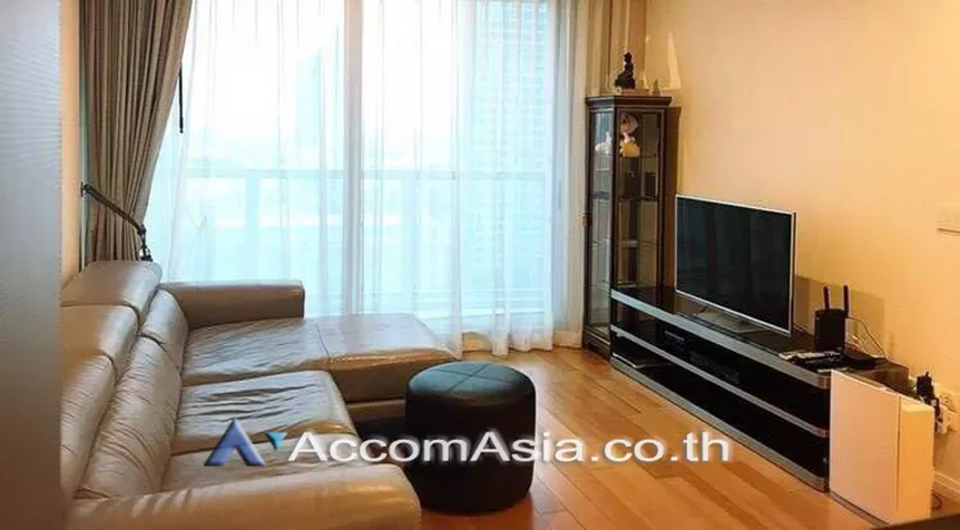  1 Bedroom  Condominium For Sale in Charoennakorn, Bangkok  near BTS Krung Thon Buri (AA26418)