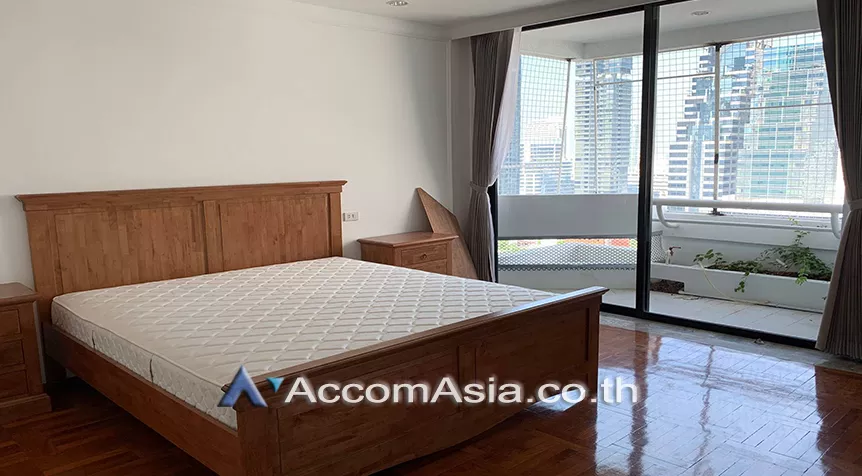 9  3 br Apartment For Rent in Silom ,Bangkok BTS Chong Nonsi at Simply Life AA26423