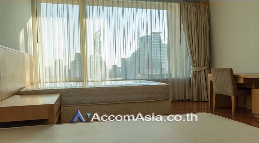 12  3 br Apartment for rent and sale in Sukhumvit ,Bangkok BTS Phrom Phong at High-Rise Residence Unit Size from 197 Sqm, Ideal for Families AA26428