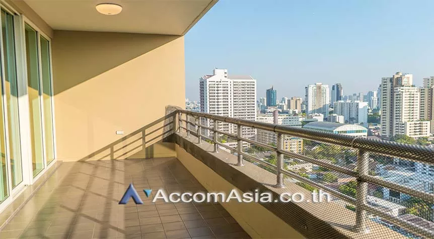 4  3 br Apartment For Rent in Sukhumvit ,Bangkok BTS Phrom Phong at Perfect Place for Family  AA26428