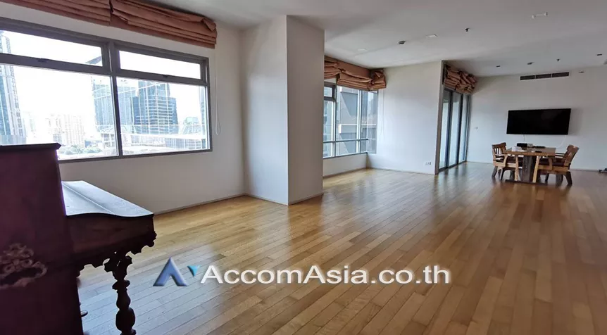 unit 2 Bedrooms  Condominium For Rent in Sukhumvit, Bangkok  near BTS Phrom Phong (AA26433)