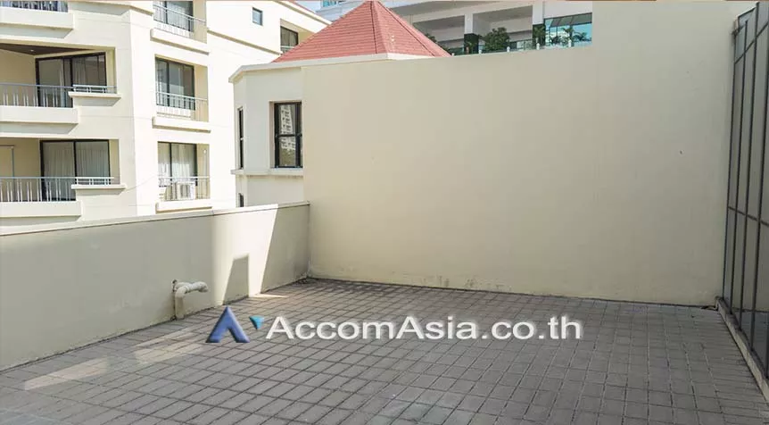 19  4 br Townhouse For Rent in Sukhumvit ,Bangkok BTS Phrom Phong at Townhouse in compound AA26434