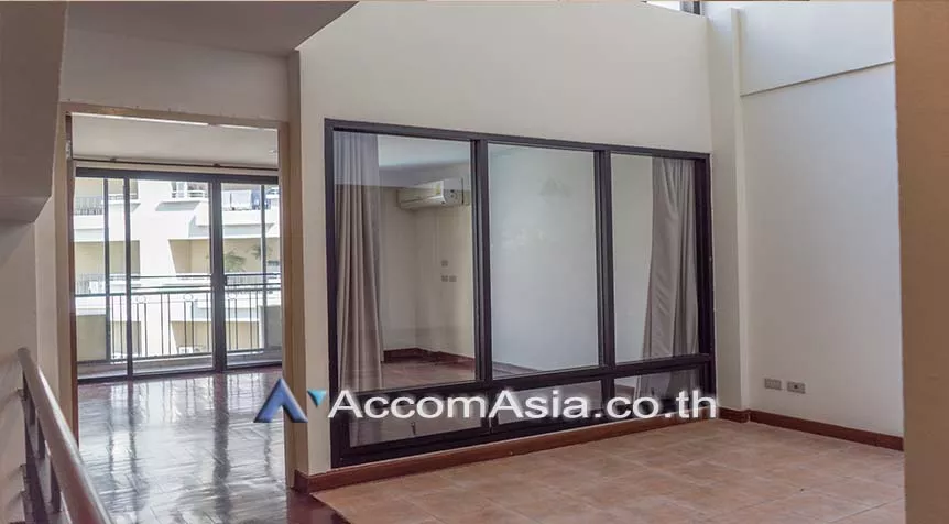 9  4 br Townhouse For Rent in Sukhumvit ,Bangkok BTS Phrom Phong at Townhouse in compound AA26434