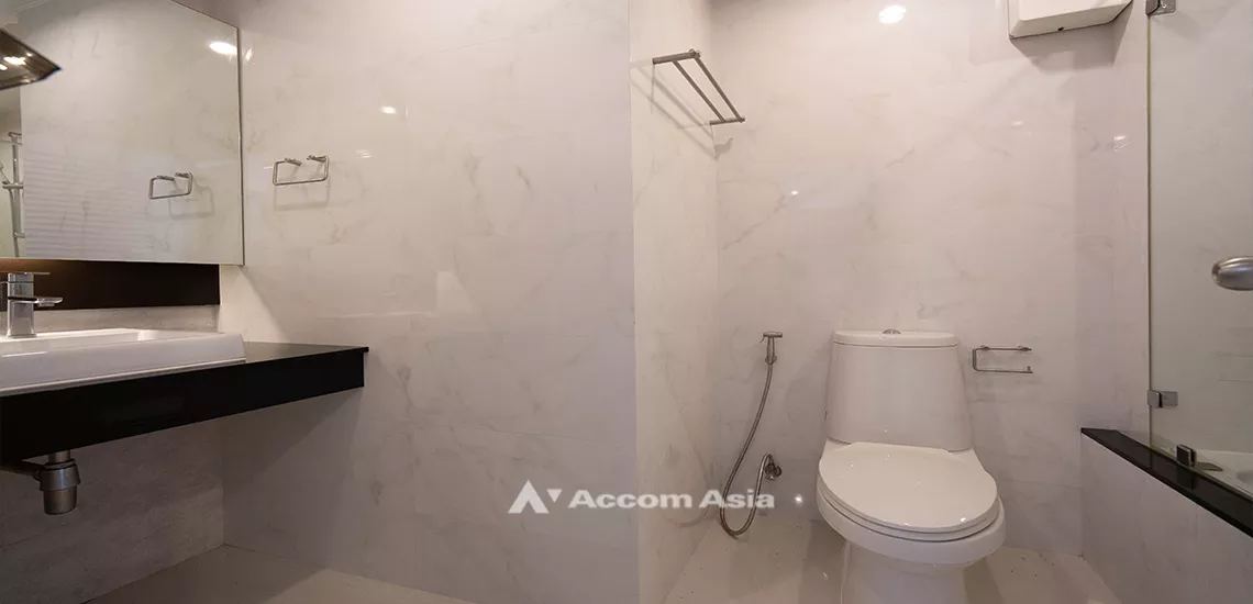 9  2 br Apartment For Rent in Sukhumvit ,Bangkok BTS Asok - MRT Sukhumvit at Spacious Room 24095