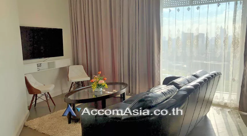 unit 2 Bedrooms  Condominium For Rent in Ploenchit, Bangkok  near BTS Ratchadamri (AA26437)