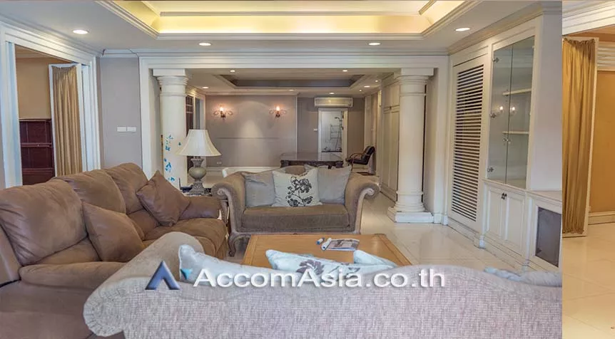 unitPet friendly |  3 Bedrooms  Condominium For Rent in Sukhumvit, Bangkok  near BTS Phrom Phong (AA26442)