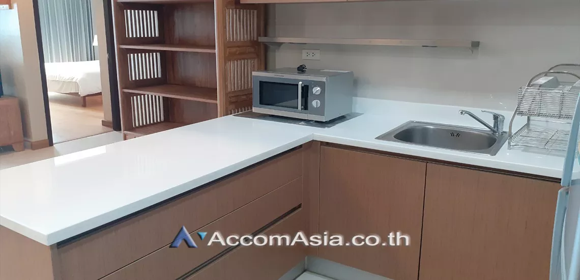 8  1 br Condominium For Rent in Ploenchit ,Bangkok BTS Ratchadamri at The Rajdamri AA26447