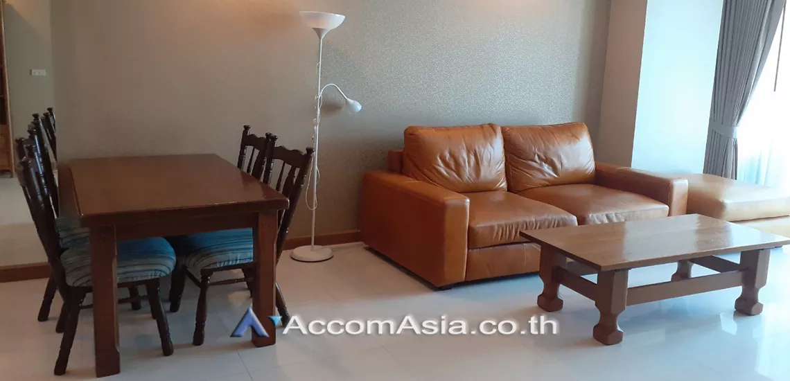  1 Bedroom  Condominium For Rent in Ploenchit, Bangkok  near BTS Ratchadamri (AA26447)