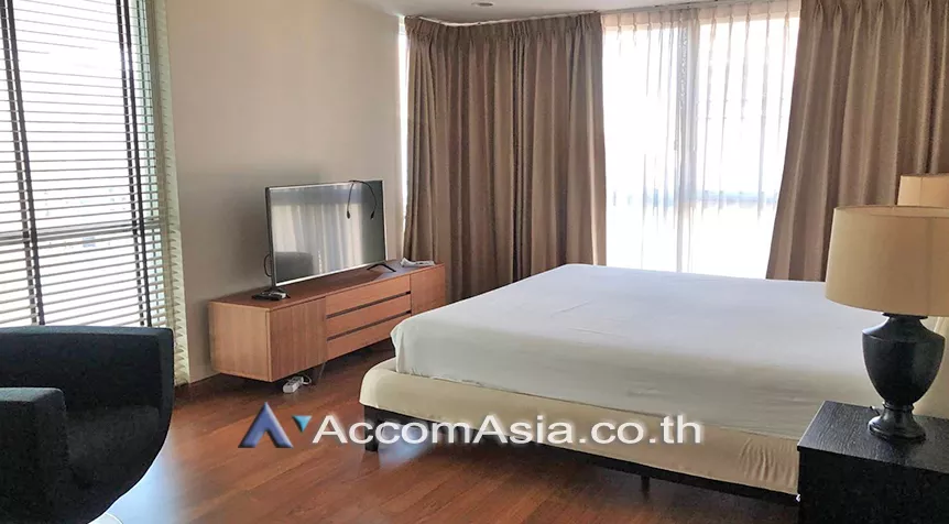 4  2 br Condominium For Rent in Ploenchit ,Bangkok BTS Ratchadamri at The Rajdamri AA26450