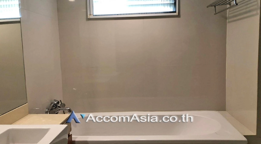 5  2 br Condominium For Rent in Ploenchit ,Bangkok BTS Ratchadamri at The Rajdamri AA26451