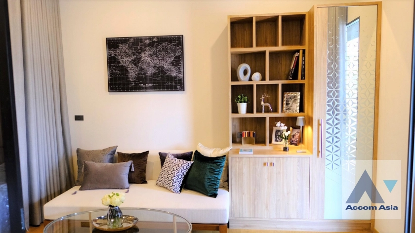 unitFully Furnished, Big Balcony |  2 Bedrooms  Condominium For Rent & Sale in Sukhumvit, Bangkok  near BTS Phrom Phong - MRT Sukhumvit (AA26460)