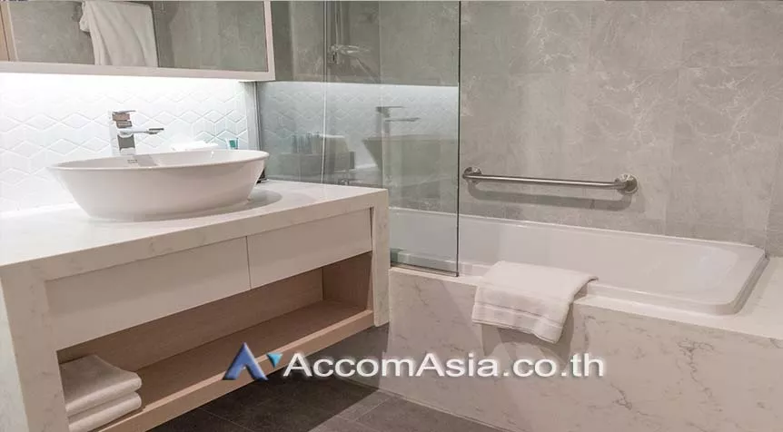 6  1 br Apartment For Rent in Sukhumvit ,Bangkok BTS Asok - MRT Sukhumvit at Perfect for living of family AA26487