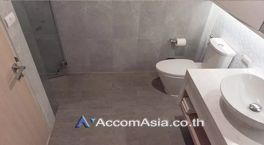 7  1 br Apartment For Rent in Sukhumvit ,Bangkok BTS Asok - MRT Sukhumvit at Perfect for living of family AA26487
