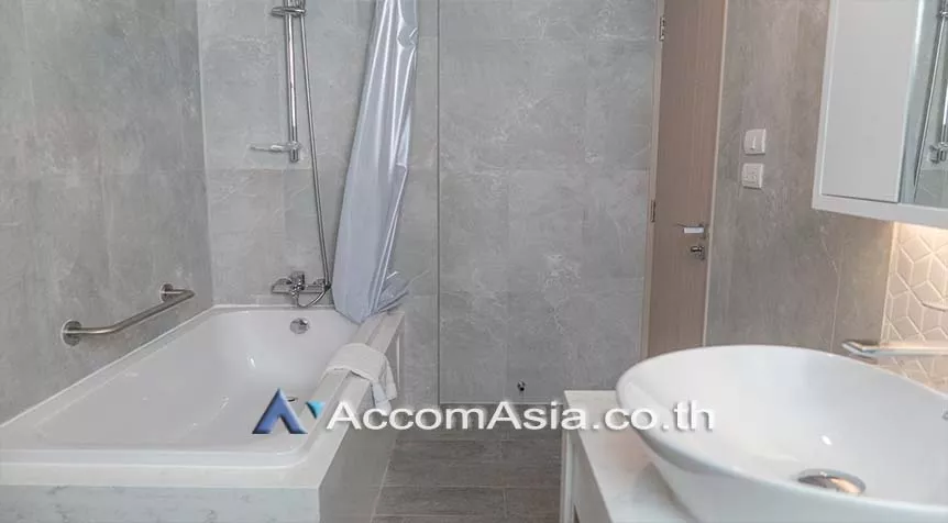 6  2 br Apartment For Rent in Sukhumvit ,Bangkok BTS Asok - MRT Sukhumvit at Perfect for living of family AA26488