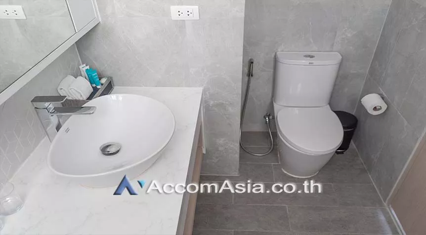10  2 br Apartment For Rent in Sukhumvit ,Bangkok BTS Asok - MRT Sukhumvit at Perfect for living of family AA26488