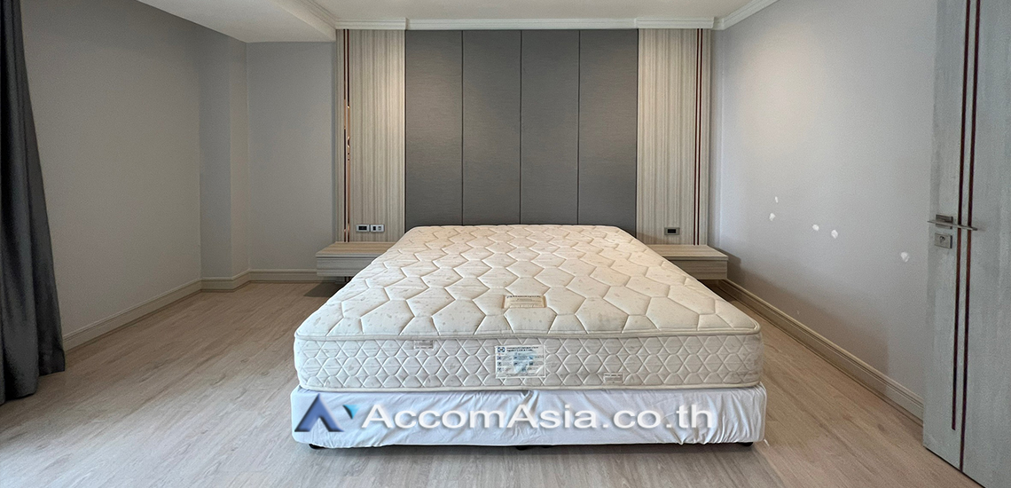 11  4 br Apartment For Rent in Sukhumvit ,Bangkok BTS Asok - MRT Sukhumvit at Newly renovated modern style living place AA26521