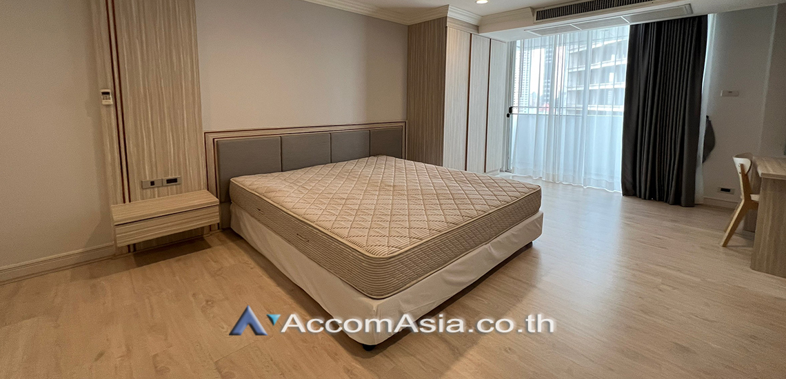 17  4 br Apartment For Rent in Sukhumvit ,Bangkok BTS Asok - MRT Sukhumvit at Newly renovated modern style living place AA26521