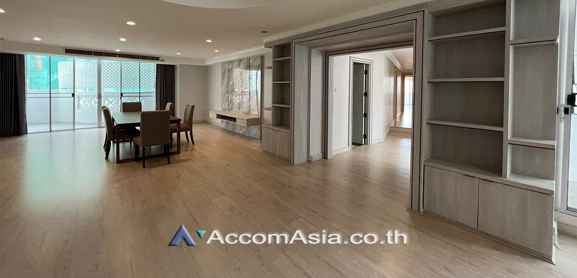 5  4 br Apartment For Rent in Sukhumvit ,Bangkok BTS Asok - MRT Sukhumvit at Newly renovated modern style living place AA26521