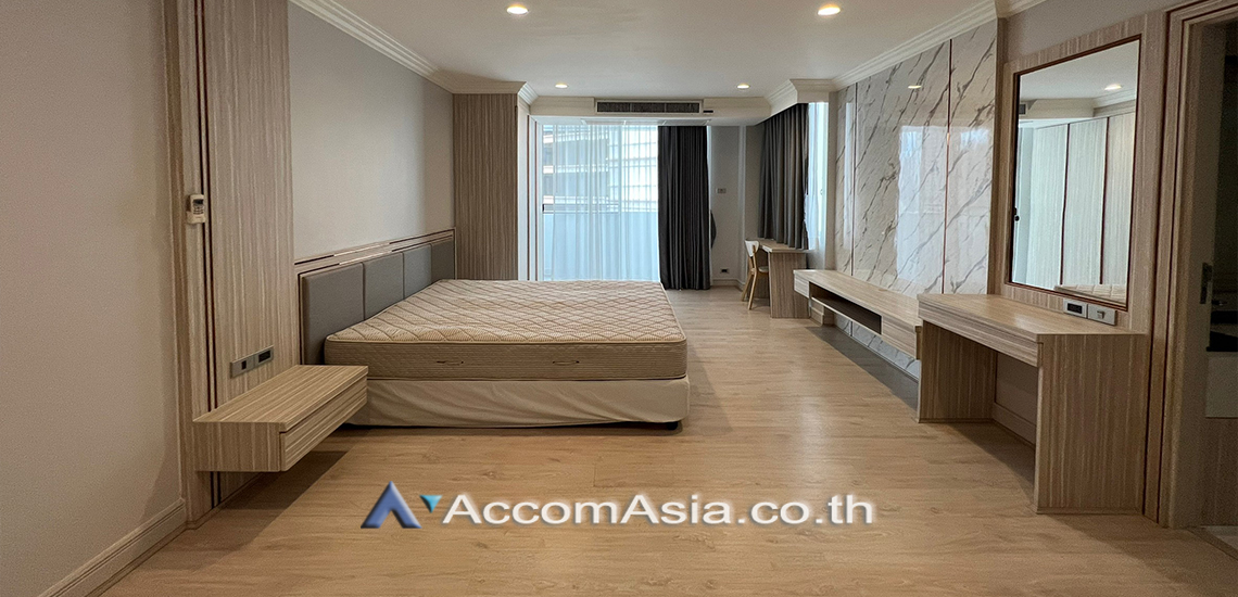 15  4 br Apartment For Rent in Sukhumvit ,Bangkok BTS Asok - MRT Sukhumvit at Newly renovated modern style living place AA26521