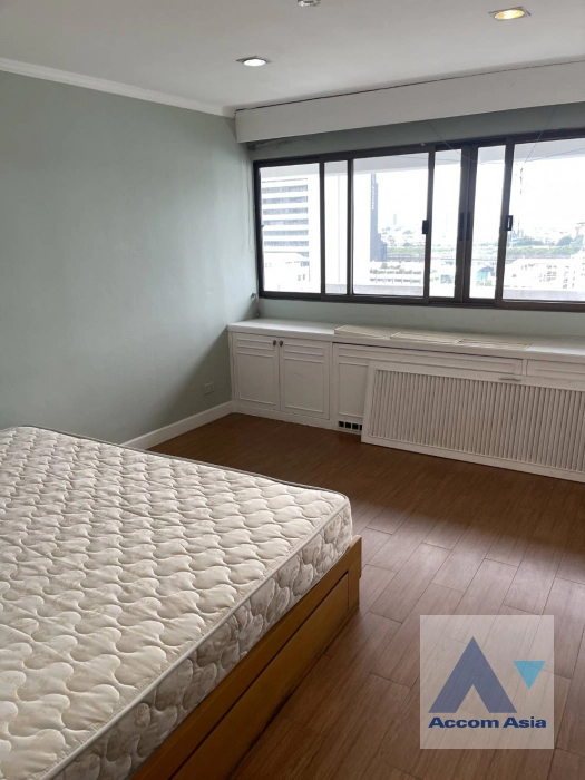 unit 2 Bedrooms  Condominium For Rent in Sukhumvit, Bangkok  near BTS Asok - MRT Sukhumvit (AA26526)