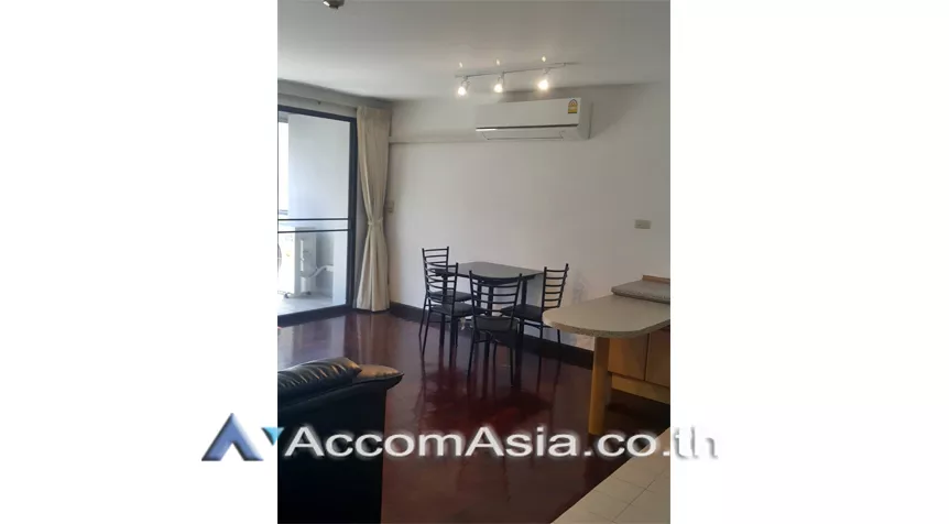  1  1 br Condominium For Rent in Silom ,Bangkok BTS Chong Nonsi at Pearl Garden AA26538
