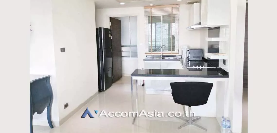  3 Bedrooms  Condominium For Rent & Sale in Charoennakorn, Bangkok  near BTS Krung Thon Buri (AA26549)