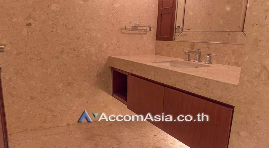 14  3 br Condominium For Rent in Ploenchit ,Bangkok BTS Ratchadamri at The Rajdamri AA26563