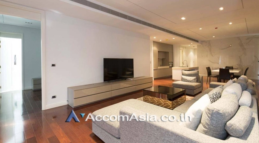 unitPet friendly |  3 Bedrooms  Condominium For Rent in Sukhumvit, Bangkok  near BTS Phrom Phong (AA26567)