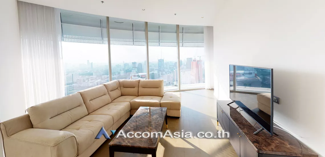 5  2 br Condominium For Rent in Ploenchit ,Bangkok BTS Ratchadamri at Magnolias Ratchadamri Boulevard AA26572